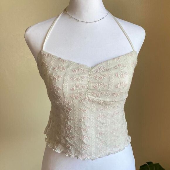 White floral halter crop top - Picture 2 of 8